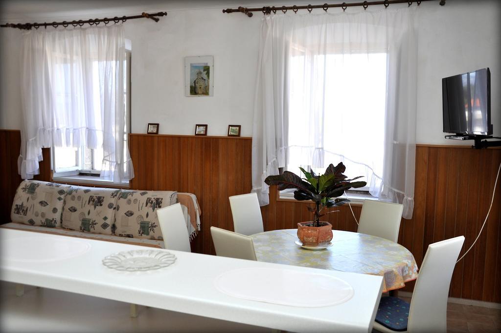 Apartments Sunny House Lumbarda Pokoj fotografie